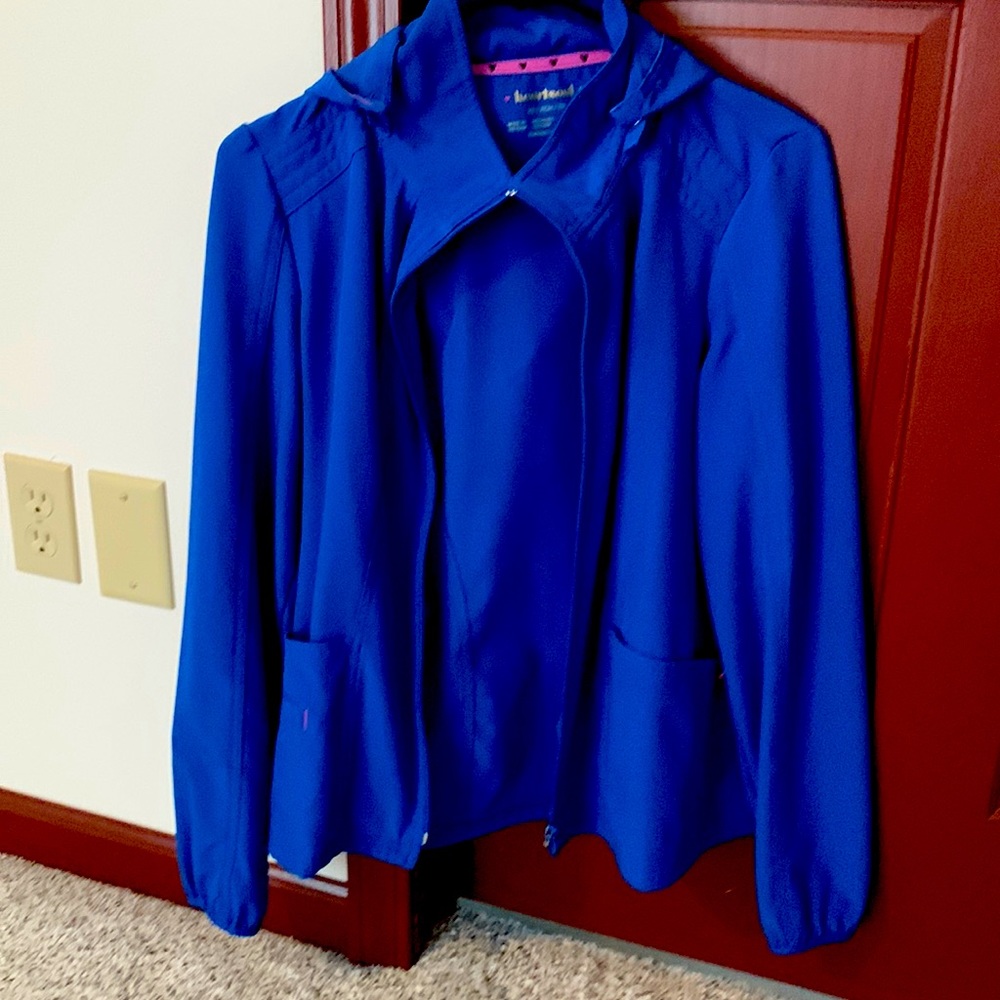 Scrub jacket